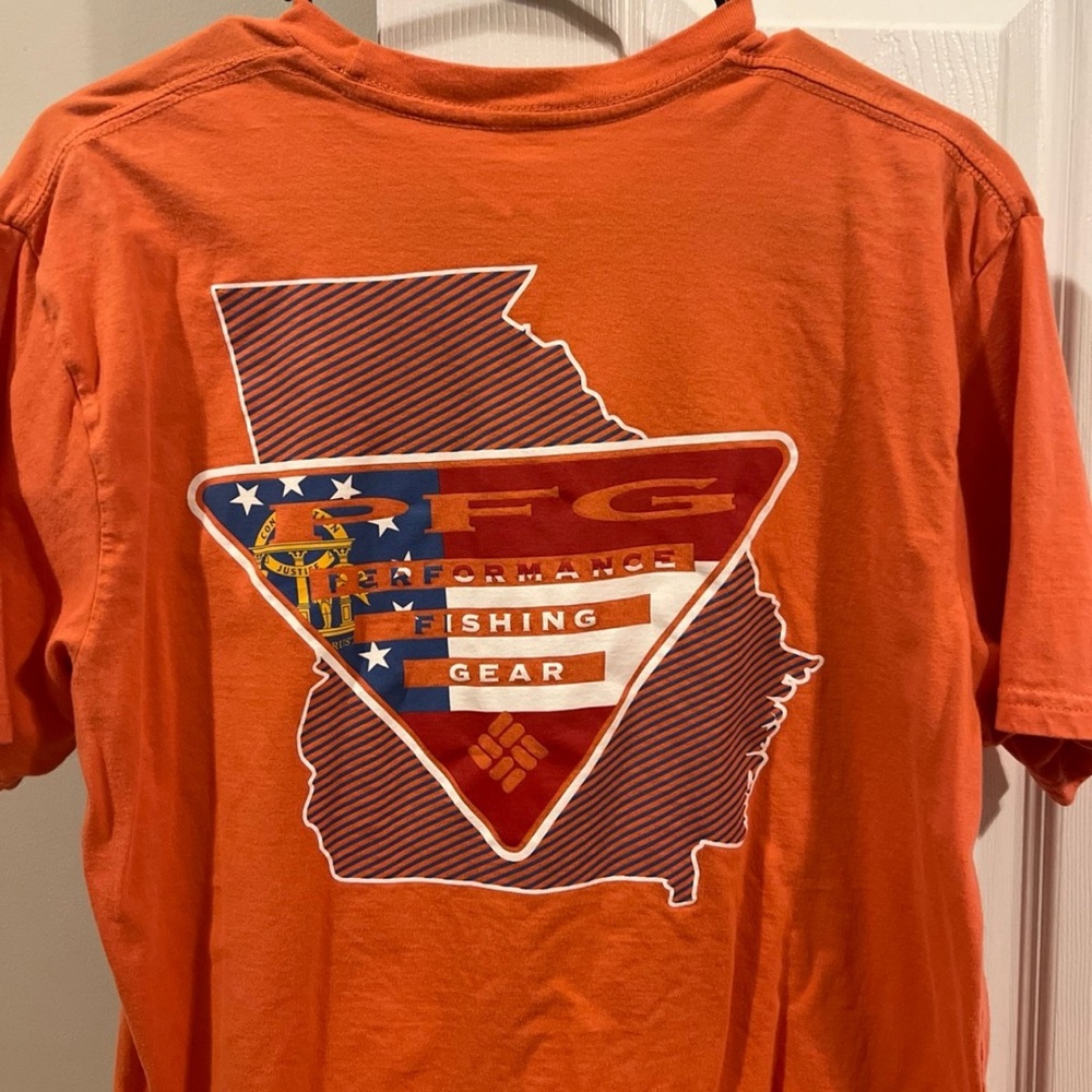 Men’s Columbia Shirt